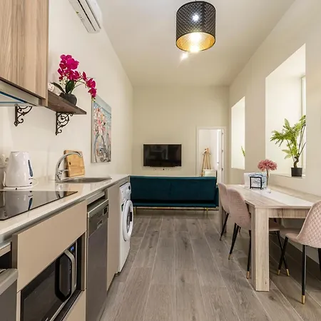 Casa Palacio Rufina & Jardines *