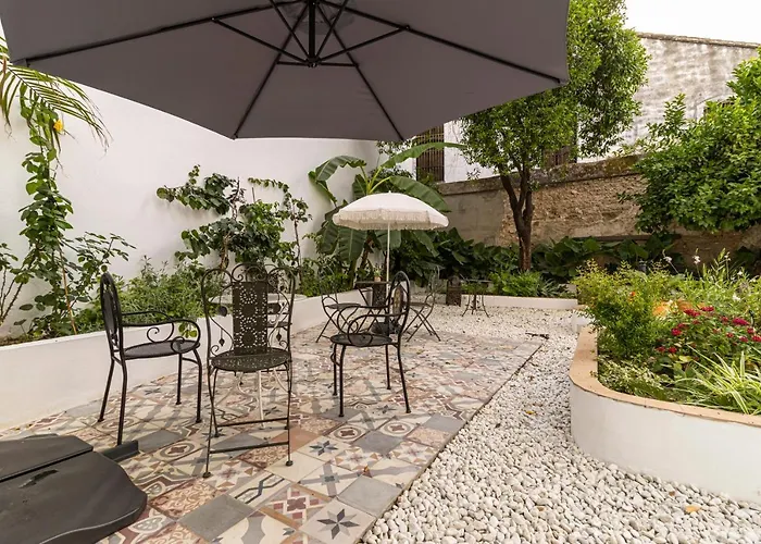 Casa Palacio Rufina & Jardines *